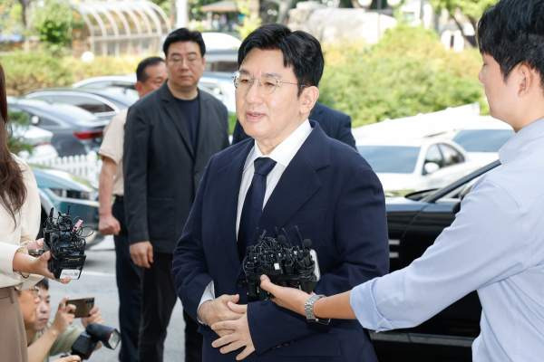 하이브 방시혁 의장 구속영장 신청 배경과 사법 리스크 분석 (사기적 부정거래 혐의 2,000억 부당이득 의혹)