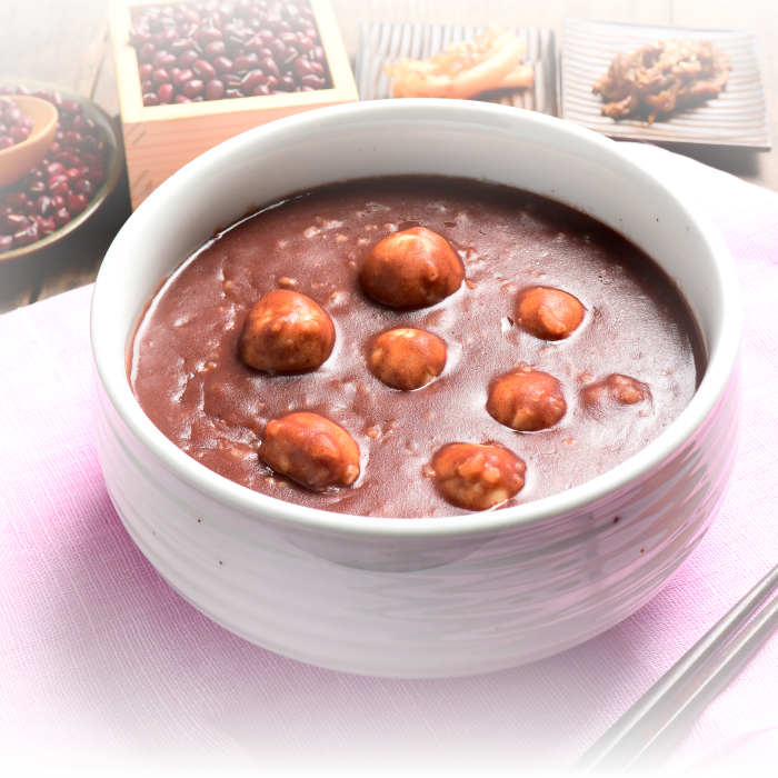 액운을 물리치는 붉은 팥으로 만든 동지 팥죽 