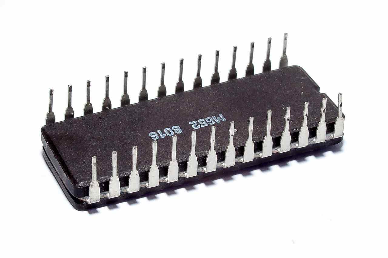 31. OP-AMP
