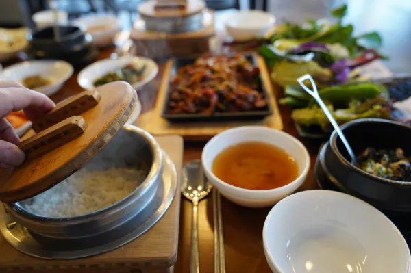 생생정보 우와한 식당 매콤제육쌈밥 음식점 위치