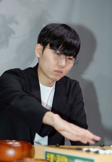 신진서 결승 진출 9단 바둑기사 프로필