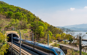 여행가는 달 철도 및 항공 카셰어링 할인