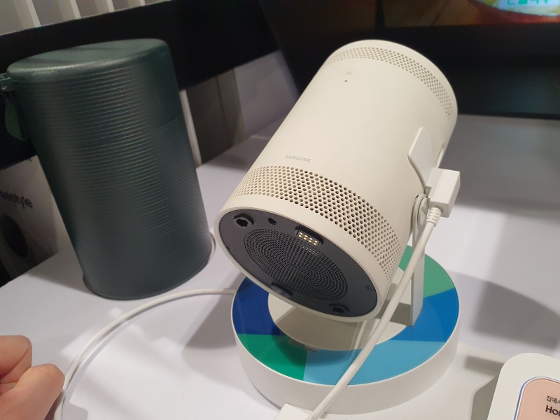 삼성-빔프로젝터-더프리스타일