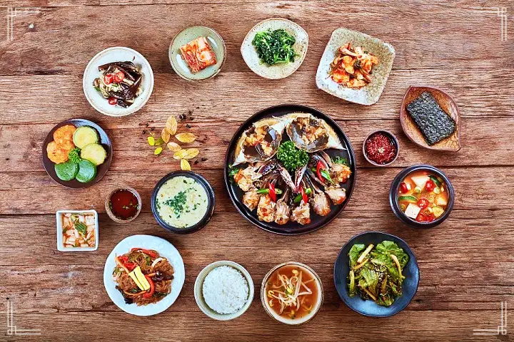 간장게장 보리굴비 솥밥 정식 40년 전통 노포 한정식 종로 인사동 맛집