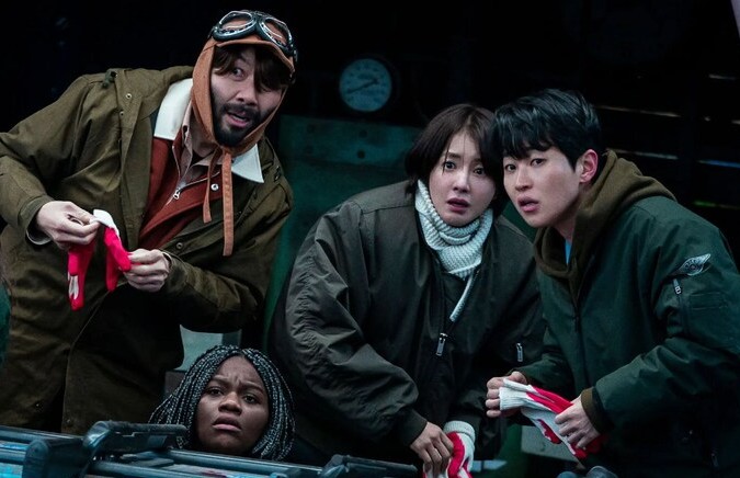 넷플릭스 좀비버스 출연진 내용 몇부작 대본 시즌2 반응 후기