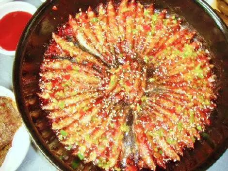 충북 제천 고향노포 빠가사리 메기 민물고기 매운탕 도리뱅뱅이 맛집