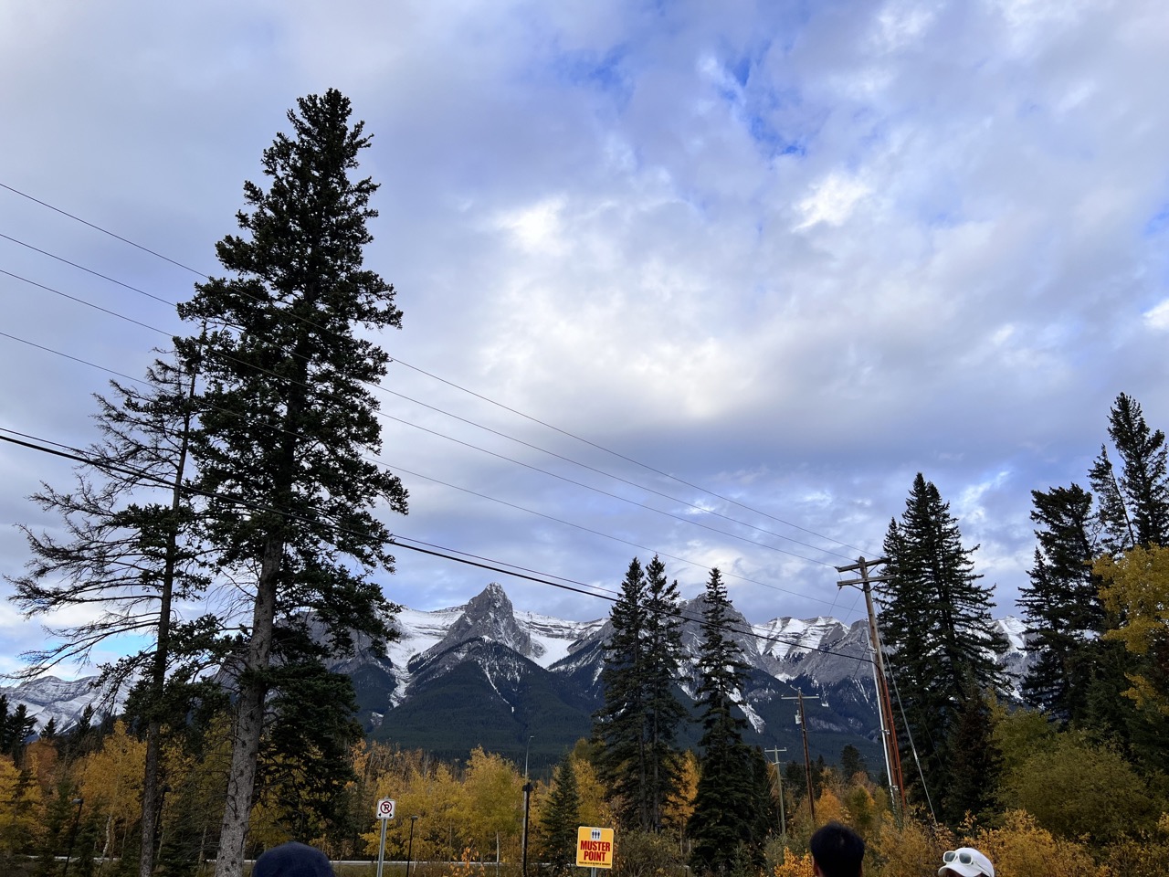 실제 저기를 등반하고 있다면, 굉장히 무섭지 않을까. 너무 좋았다 로키야. 힐링시켜줘서 고마워~!