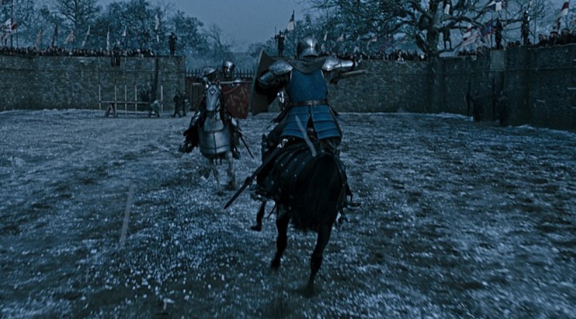 유럽 중세시대 기사들이 성채 안에서 결투를 하는 장면