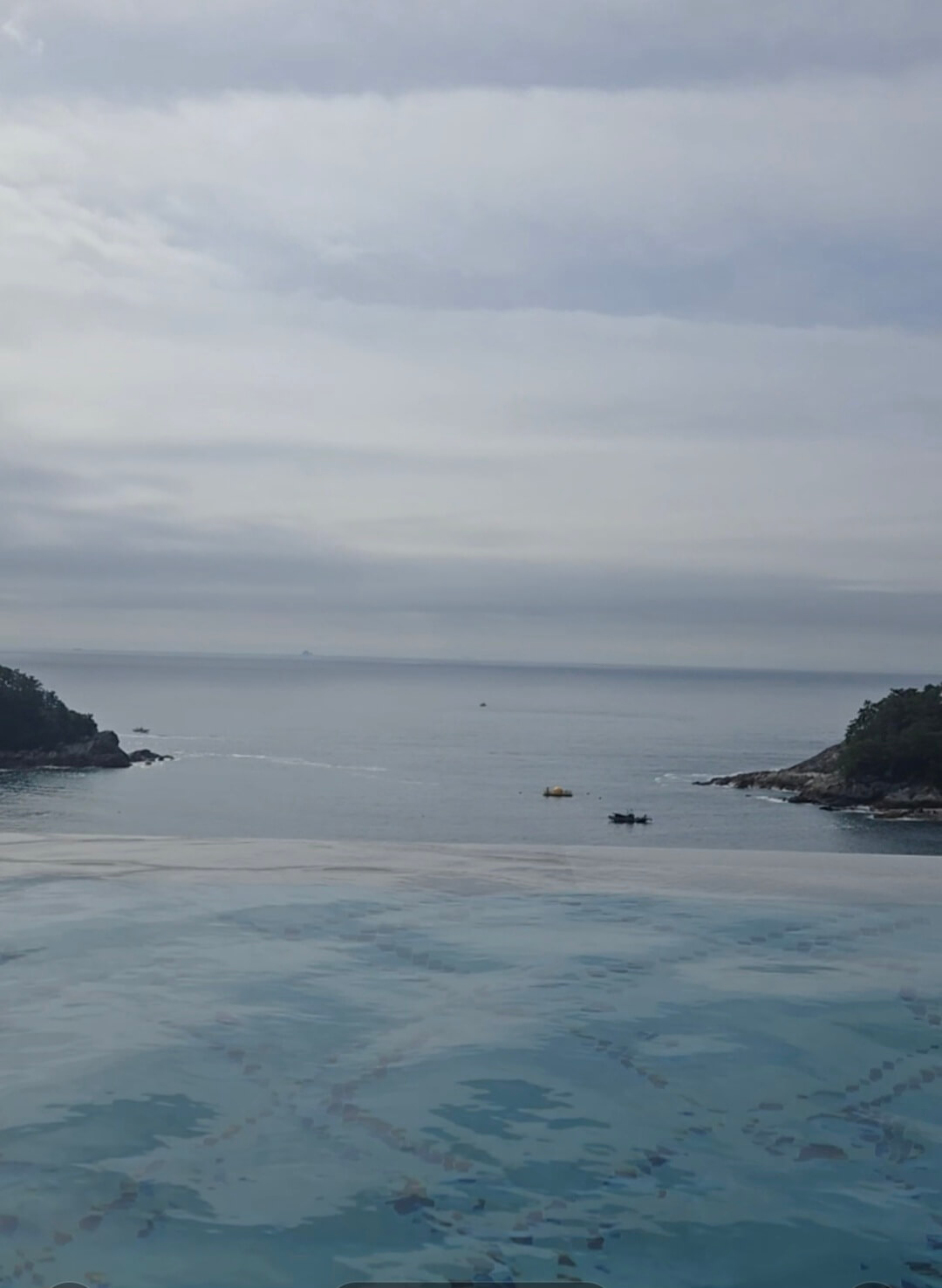 인피니티 풀 남해전경