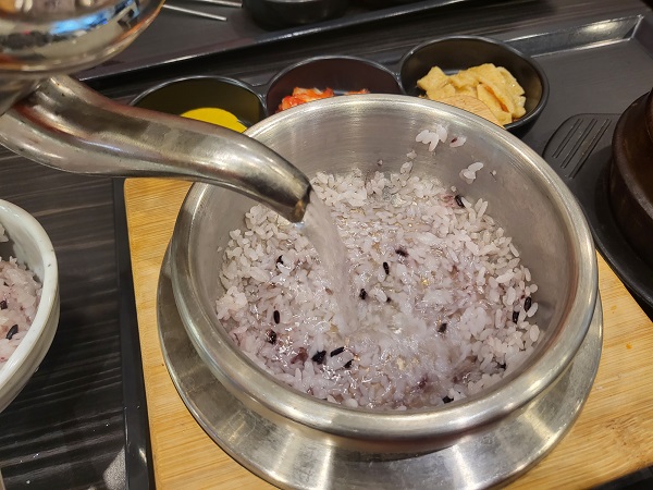 북촌순두부&amp;쭈꾸미 이마트 광교점 김치순두부 가마솥밥