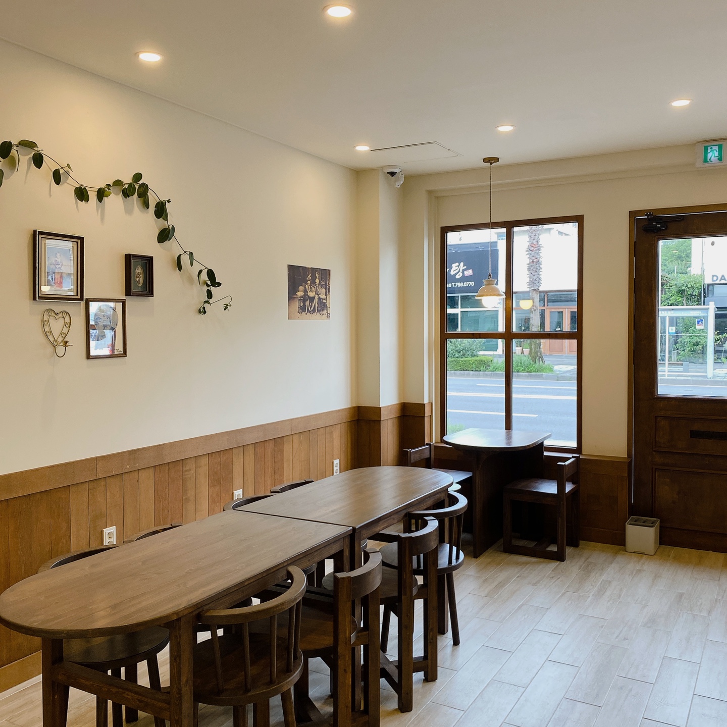 제주 일도이동 신산공원 어브라운브리즈 A brown breeze 카페 추천 리뷰 제주도민 맛집