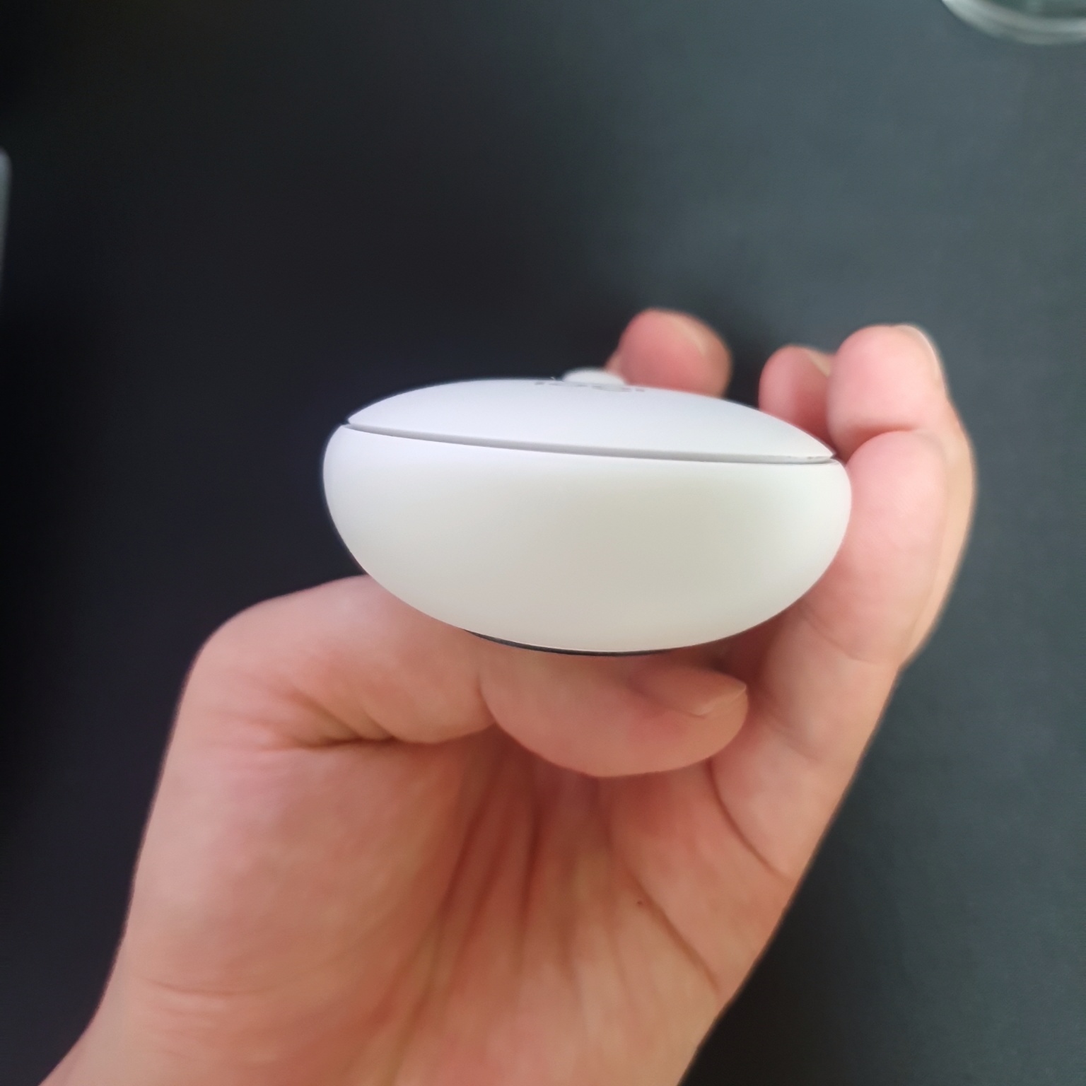 로지텍 페블(Pebble) 4