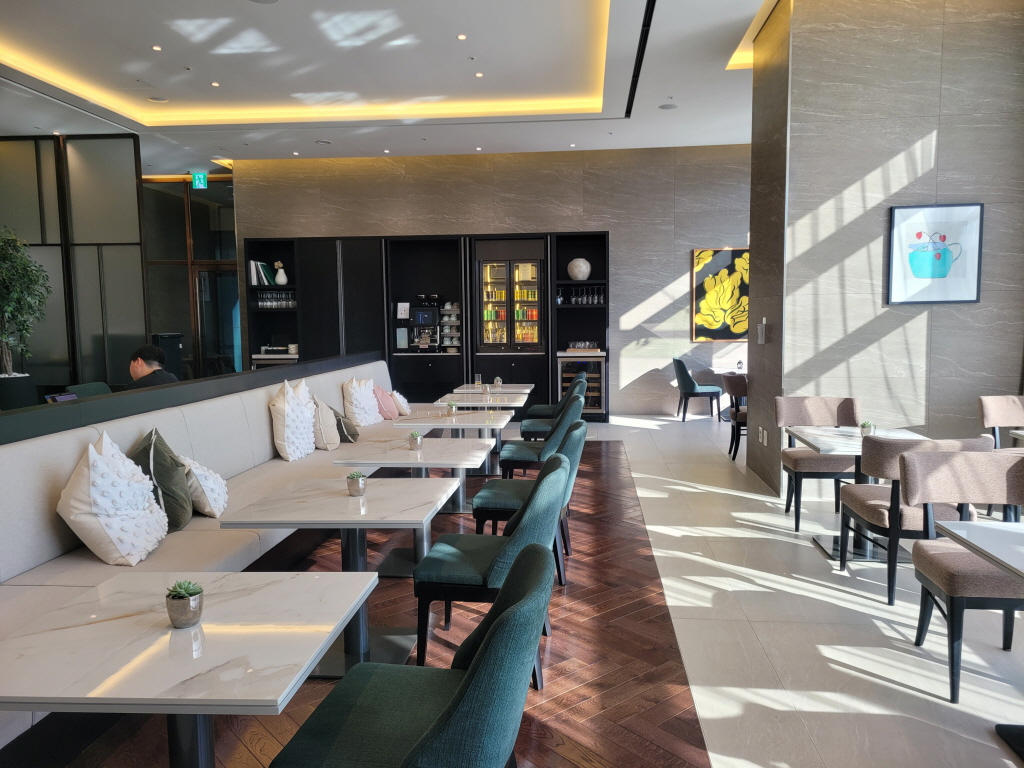 더블트리 바이 힐튼 서울 판교 라운지