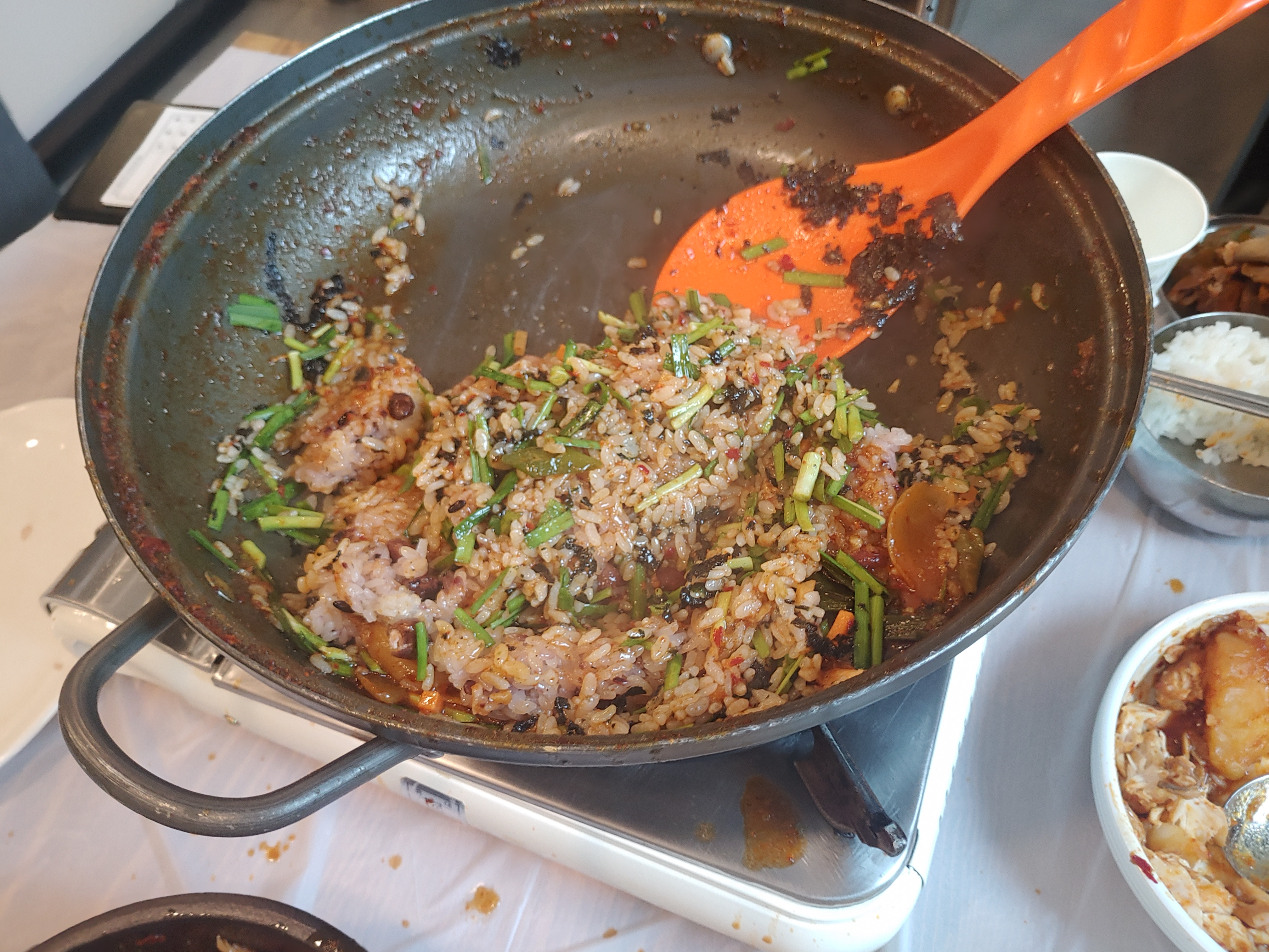 유림의 토종 닭도리탕