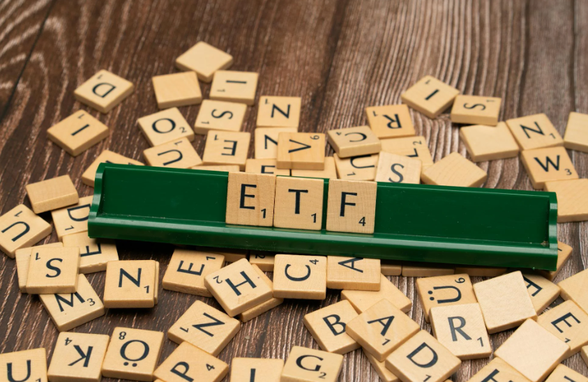 한국 주식시장은 왜 고배당 ETF에 관대한가(투자 흐름 심층 해석)