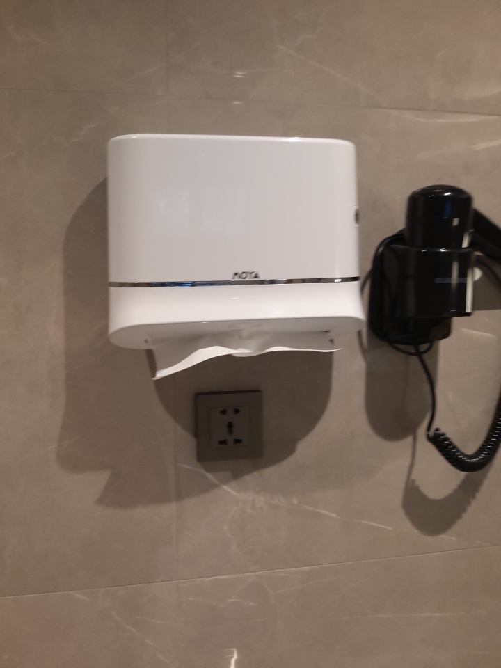 더쿼터짜오프라야호텔 부대시설 소개