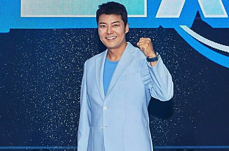방송인-전현무