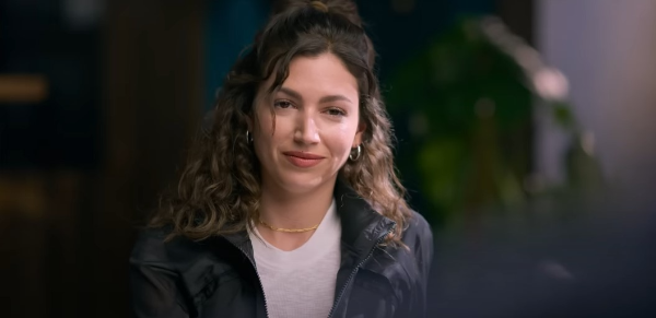 영화-리프트-비행기를-털어라-우슬라-코르베로-스틸컷