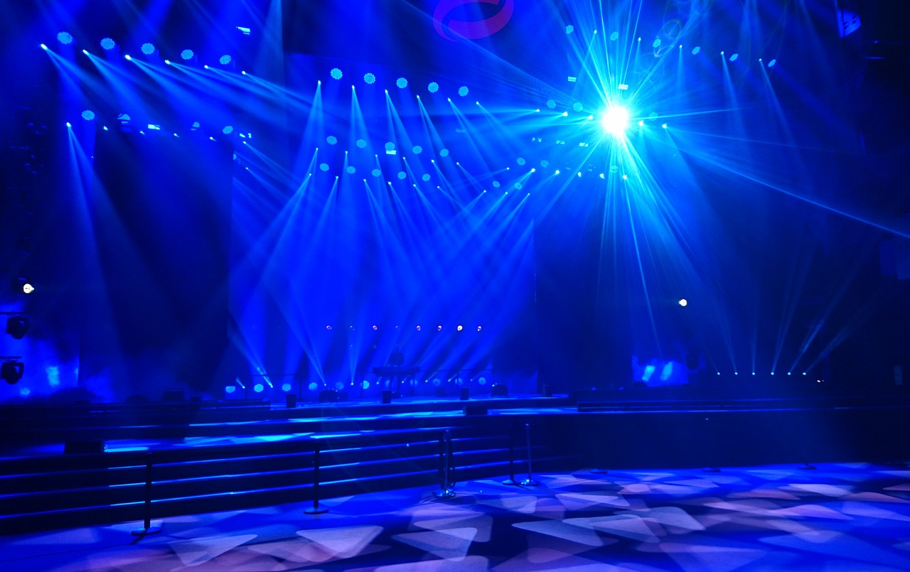 콘서트 무대 조명 이미지 관련 사진