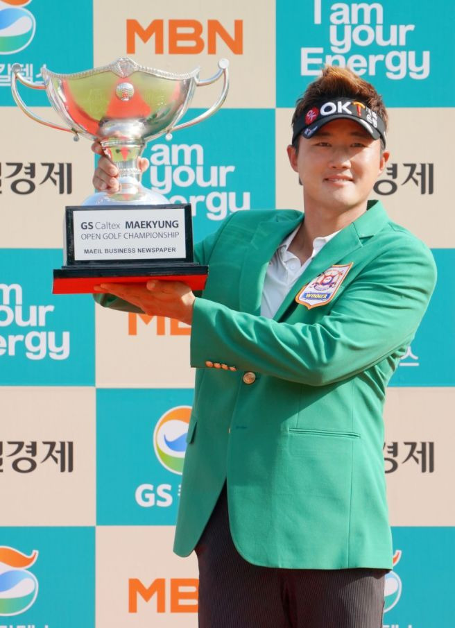 이태희 프로필 나이 학력 고향 남서울의 사나이 매경오픈 최초 3승 도전과 상금 기록