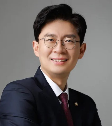 조정훈 국회의원 프로필 나이 고향 학력