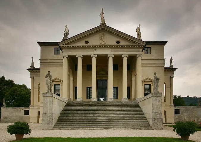 신고전주의 대표 건축가인 안드레아팔라디오의 빌라로톤다의 외부 모습
