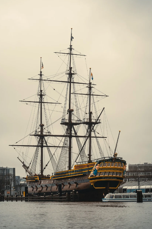 한화오션, HD현대중공업 주가 하락 이유, 중국 선박 건조 시설 증설 소식 영향