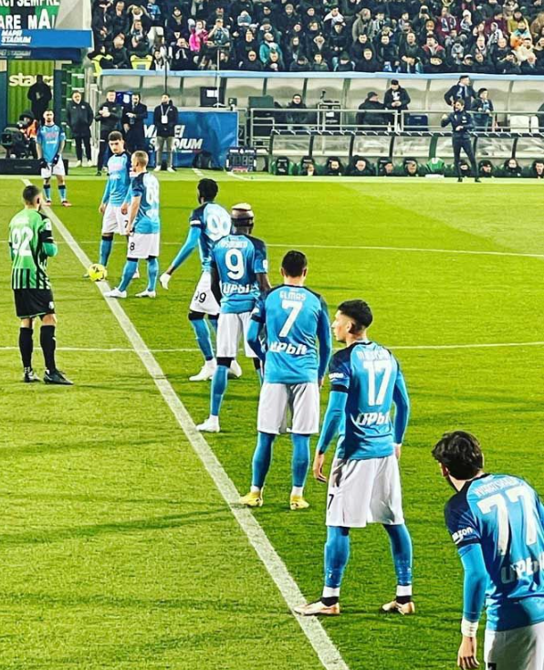 김민재 축구선수 결혼 이적 연봉 멘유 