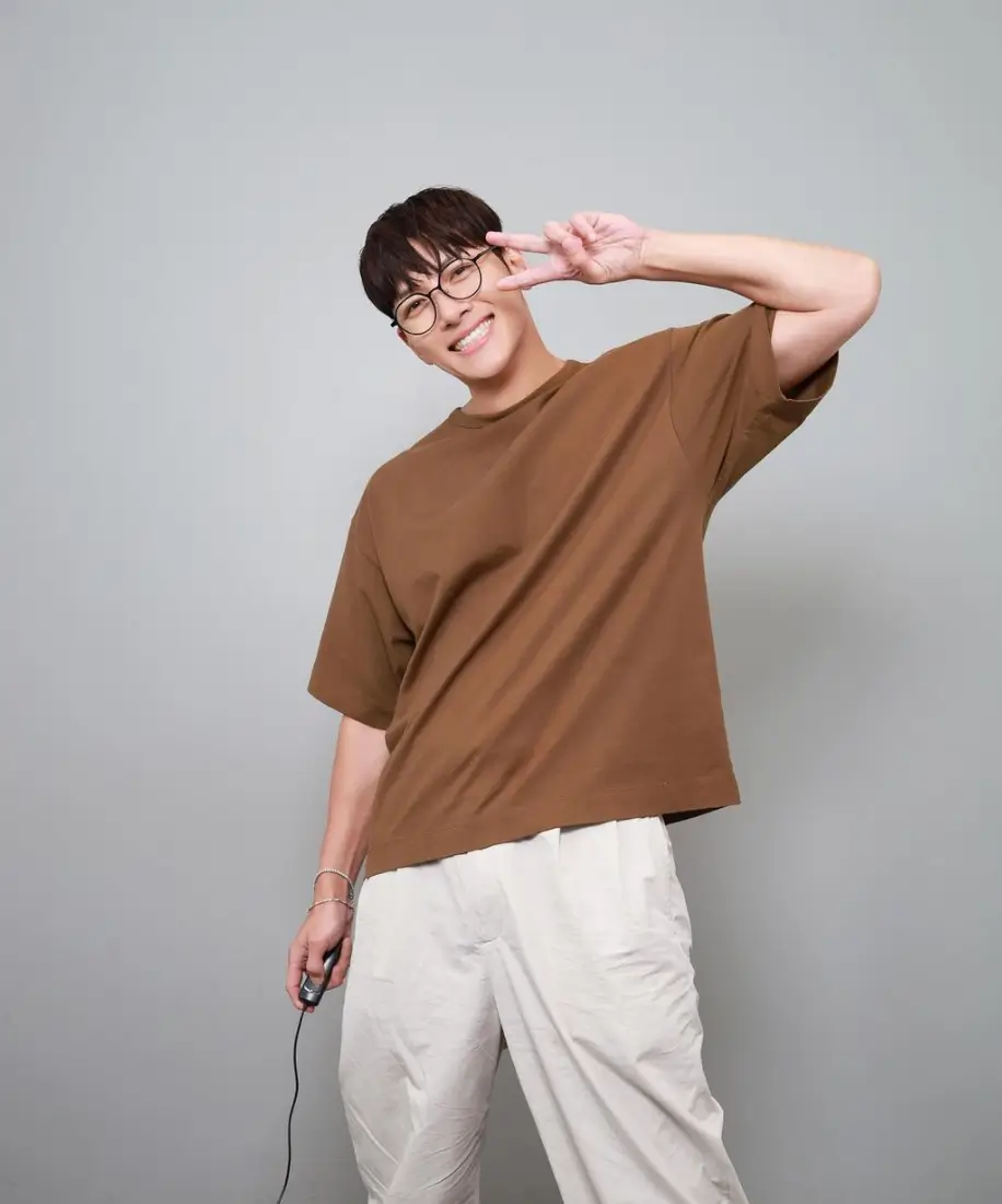 지창욱