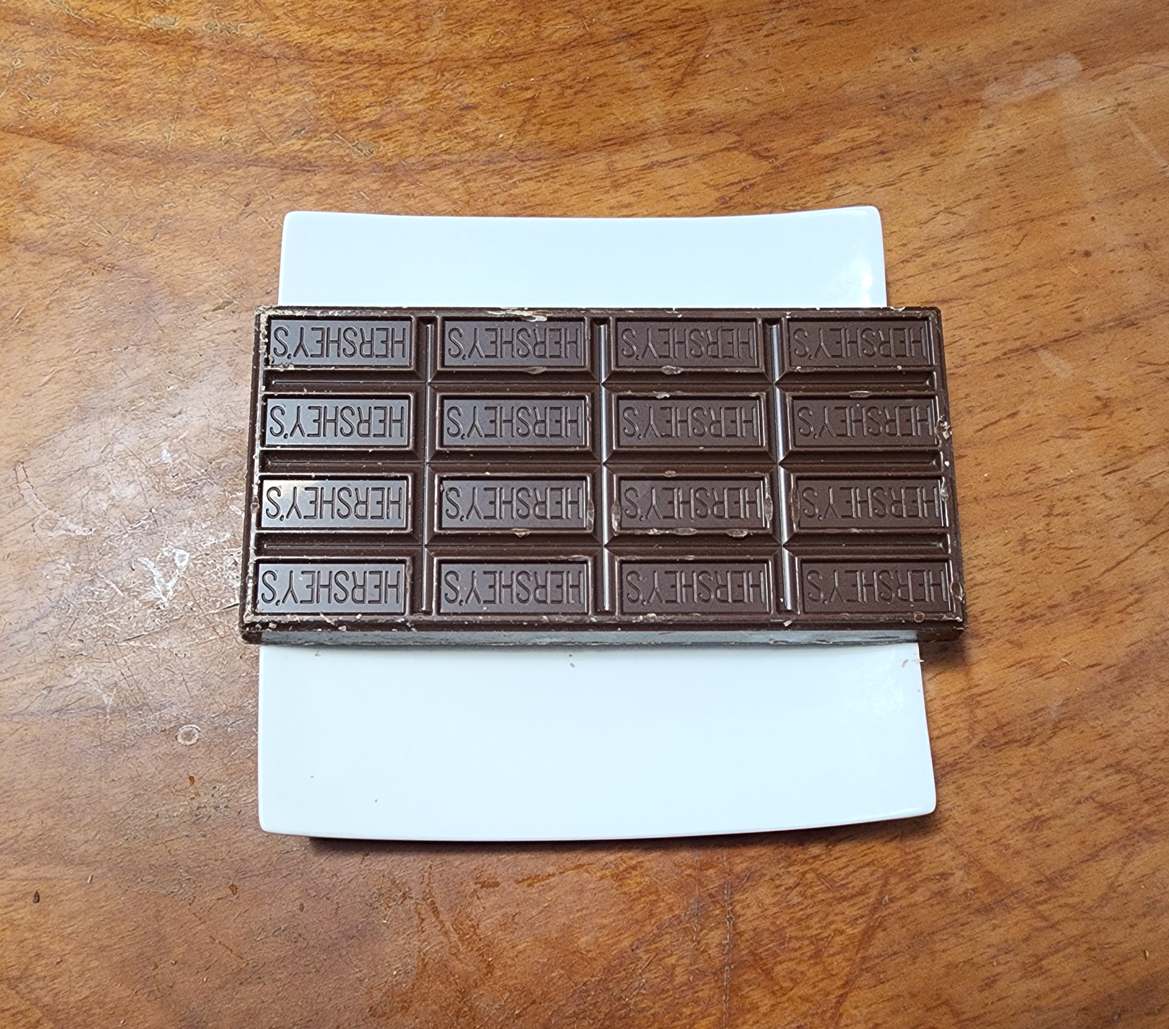 허쉬밀크아몬드자이언트바