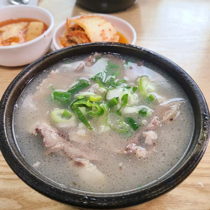 생방송오늘저녁 인천 해장 국밥 60년 노포 새벽 5시부터 10시반까지 해장국 11시부터 오후 3시까지 설렁탕 맛집 추천