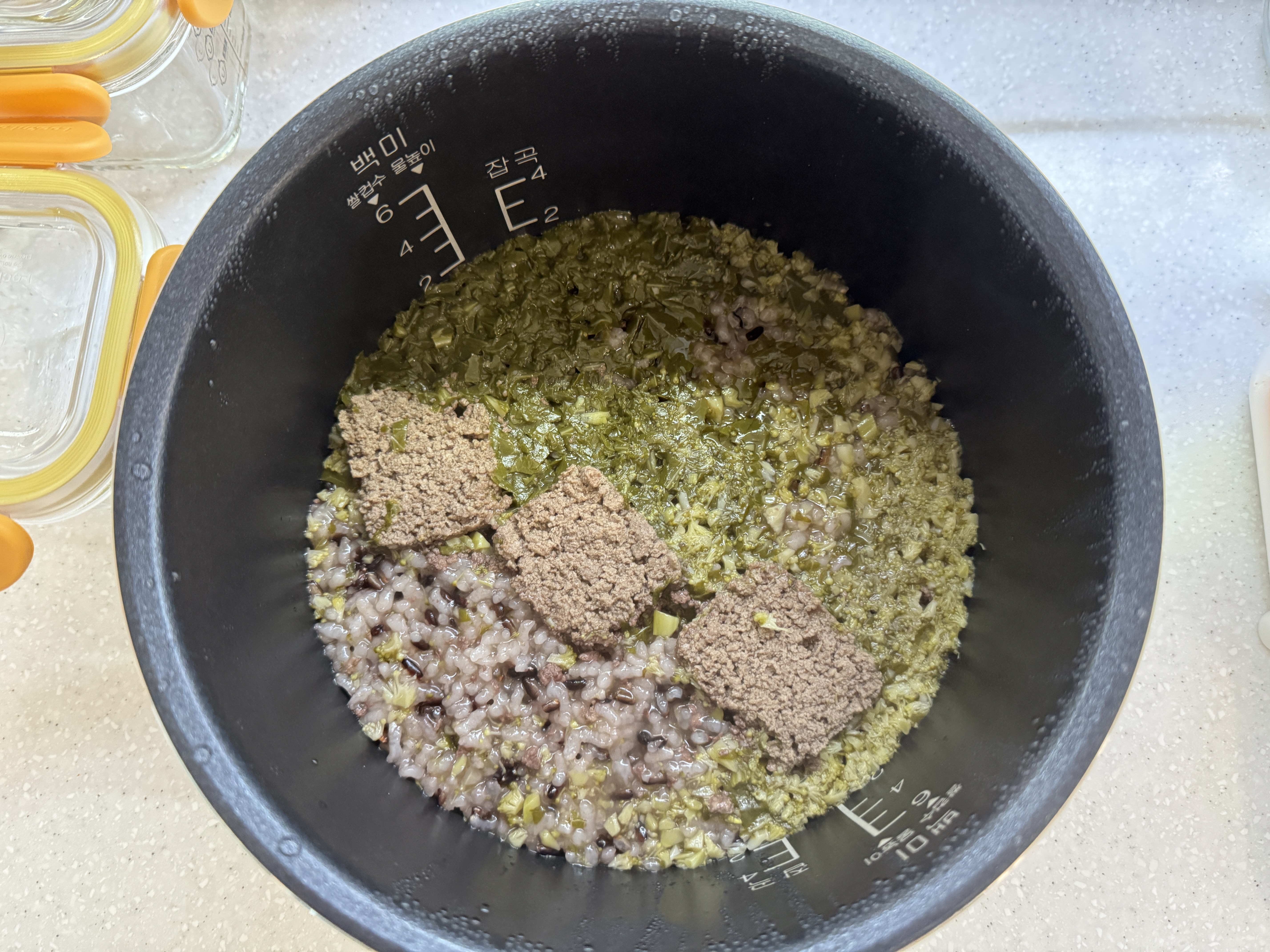 소고기브로콜리케일 죽이 완성된 사진