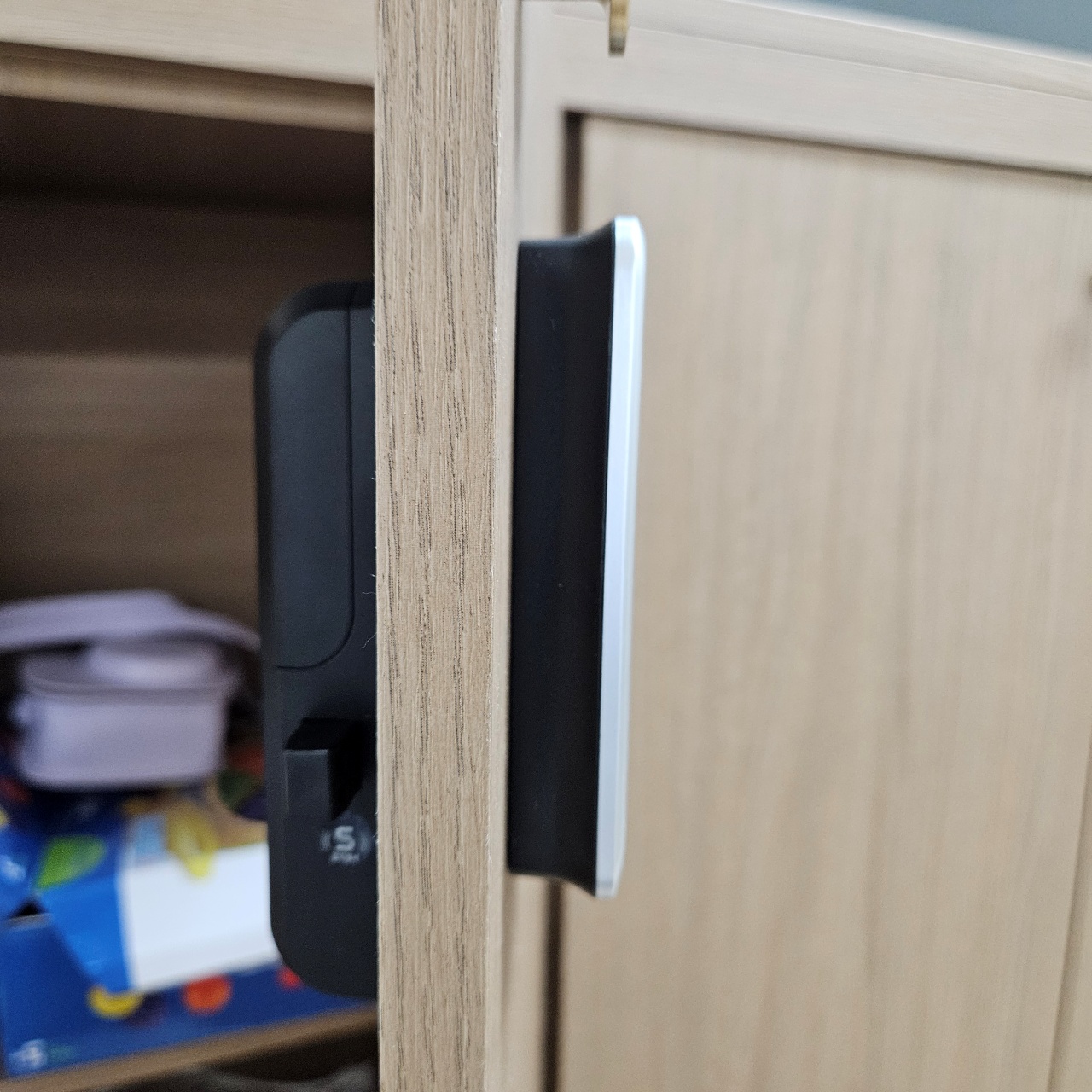 부산 금정구 장전동 교실 양문형 사물함 락카키 도어락 디지털 자동 오토락 열쇠 번호 전자키 설치