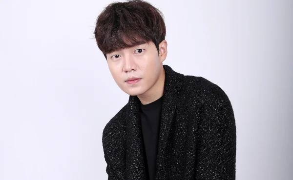손승원 음주운전, 손승원 프로필, 배우 손승원, 손승원 윤창호법, 손승원 무면허 운전, 손승원 뺑소니, 손승원 실형, 손승원 사건, 청춘시대 손승원, 뮤지컬 배우 손승원