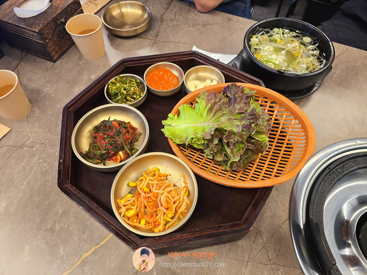 제육볶음 + 콩나물국 (밥무제한)