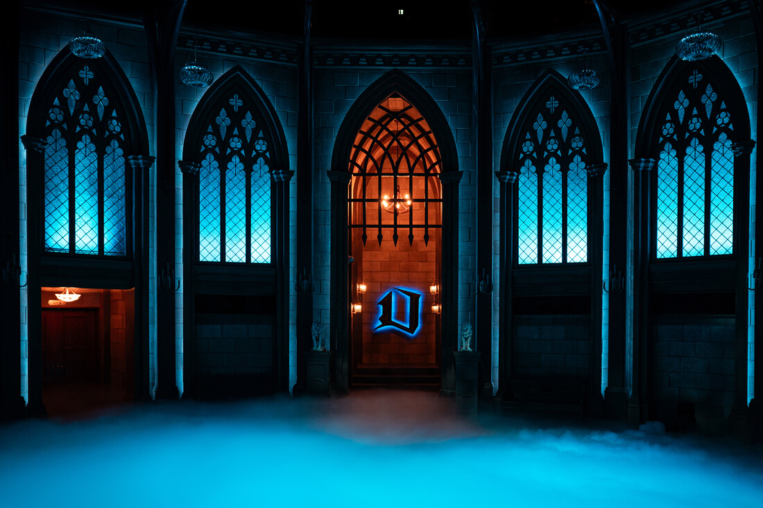 데블스 플랜: 데스룸