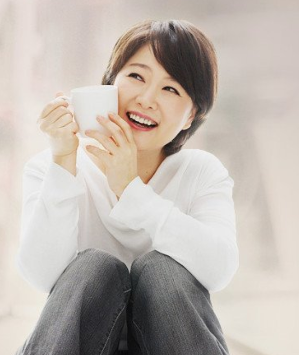 이금희 아나운서 프로필 사진│KBS 공채 16기 출신 국민 MC