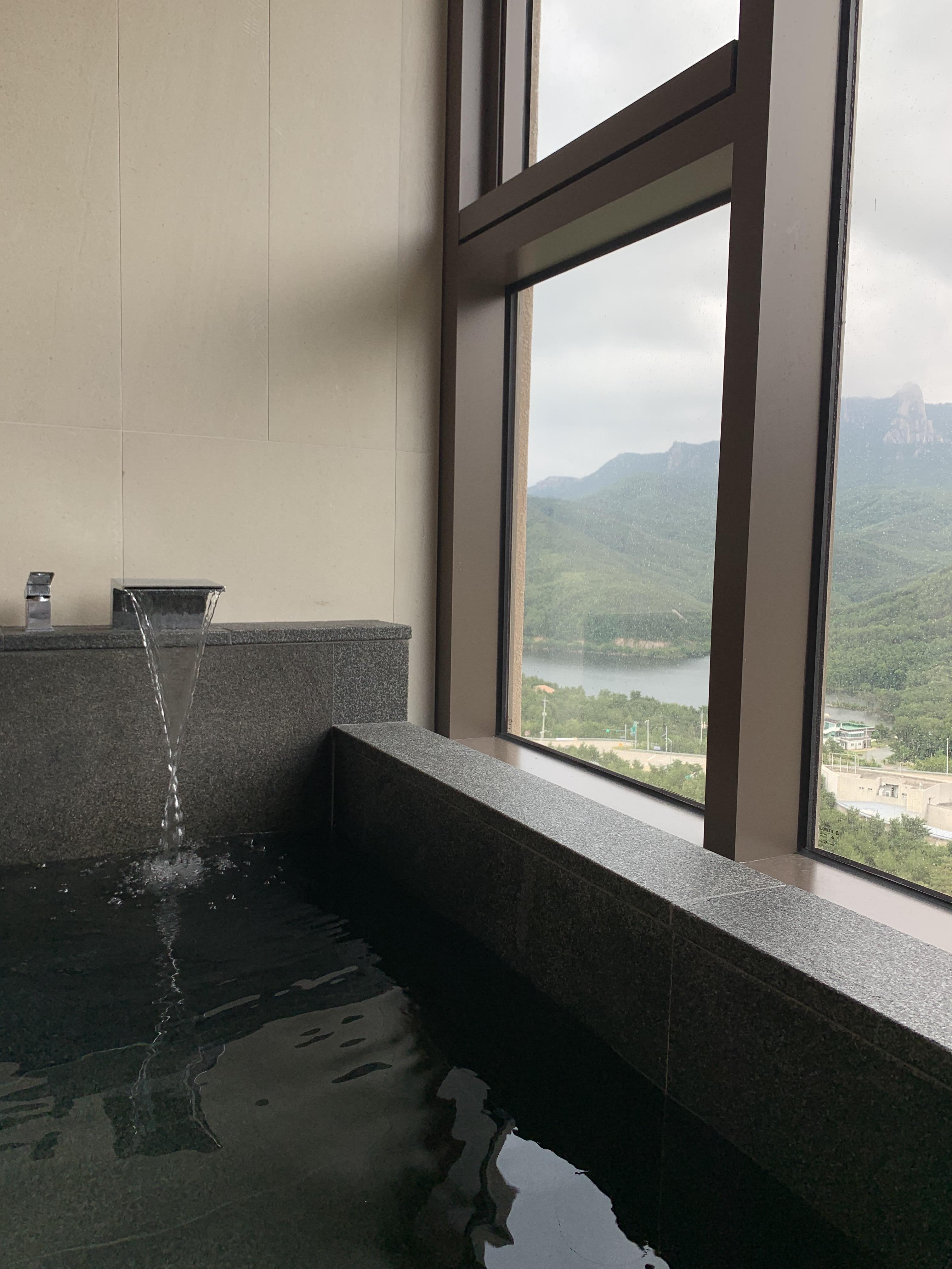 소노펠리체-델피노-실버스위트-스파룸