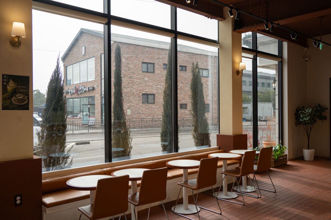 융건릉 시노퍼 매장내부