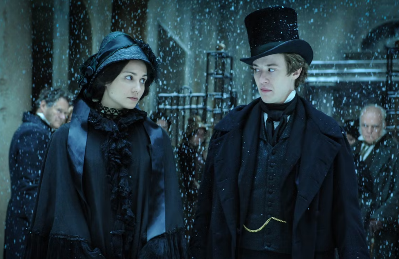 디킨시언-스틸컷1