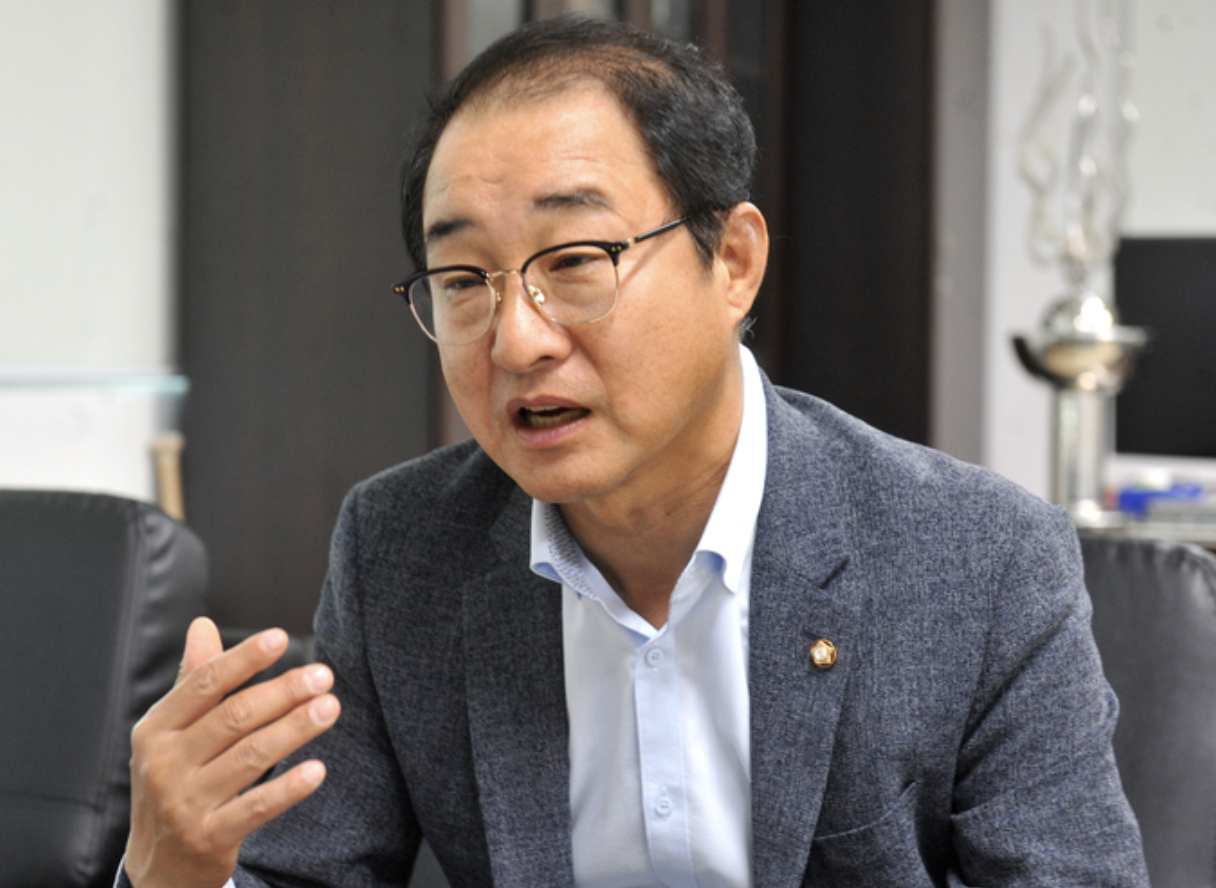 이성만 의원