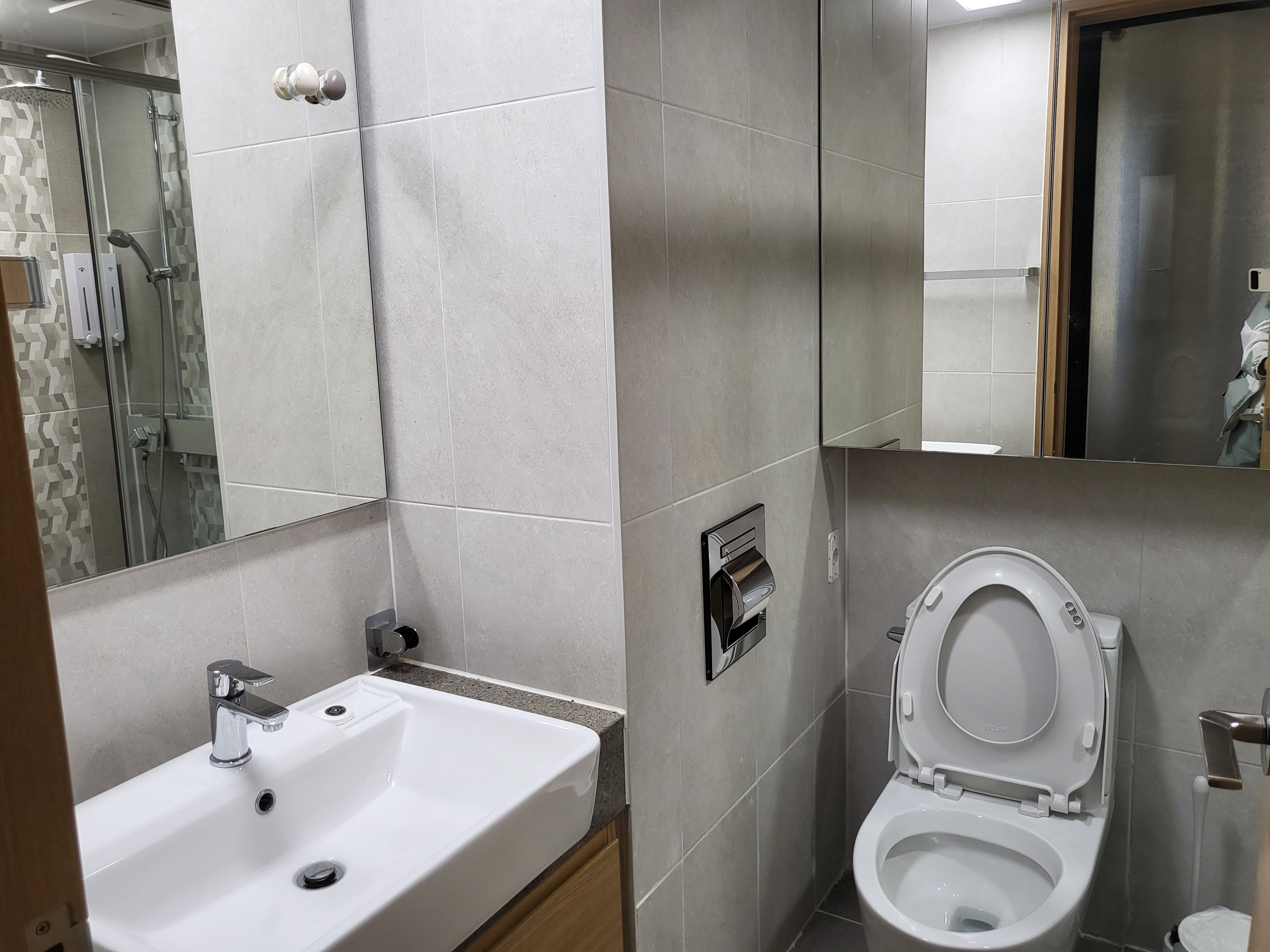 속초 에어앤비 - 화장실