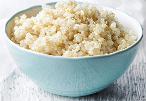 글의 이해를 돕기 위한 퀴노아밥 이미지