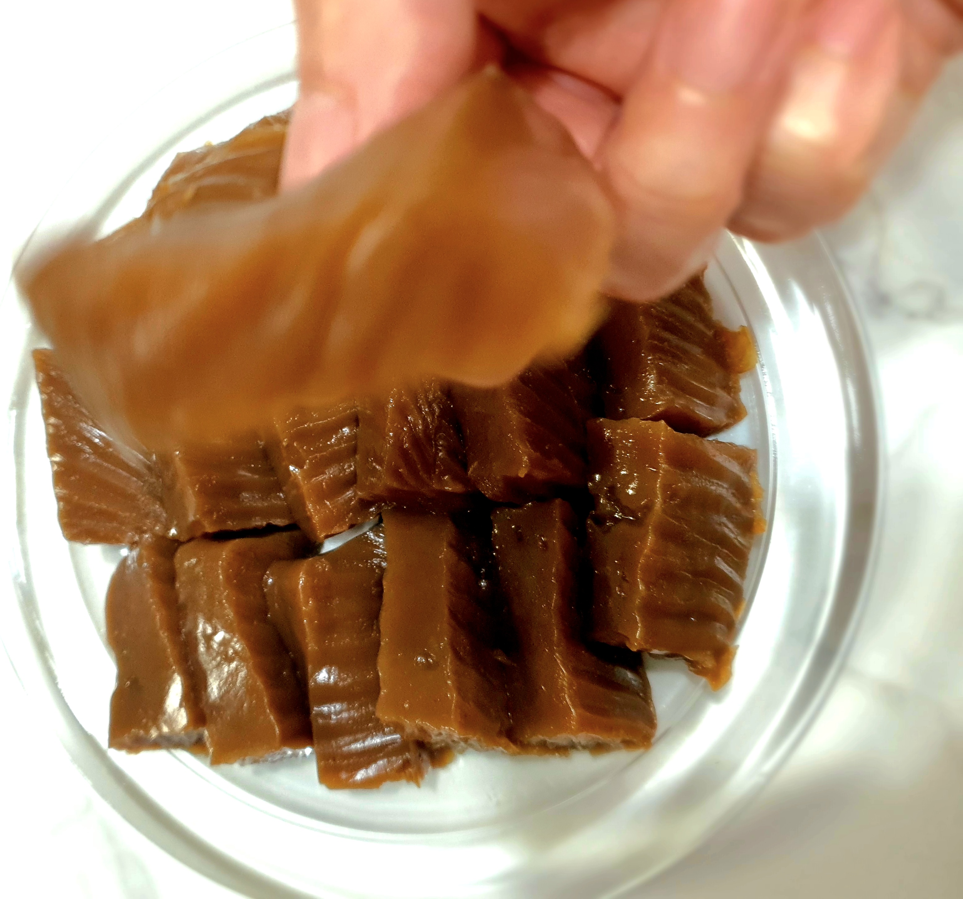 묵이-흐물흐물하지-않아서-맛있어요.