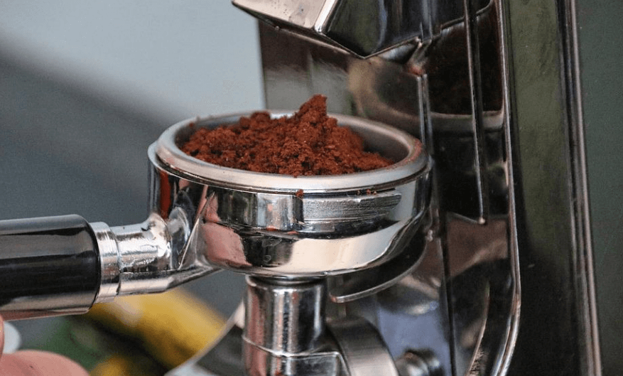 원두를 내리고 남은 커피 찌꺼기