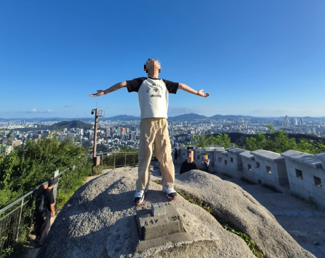 인왕상 정상 사진.