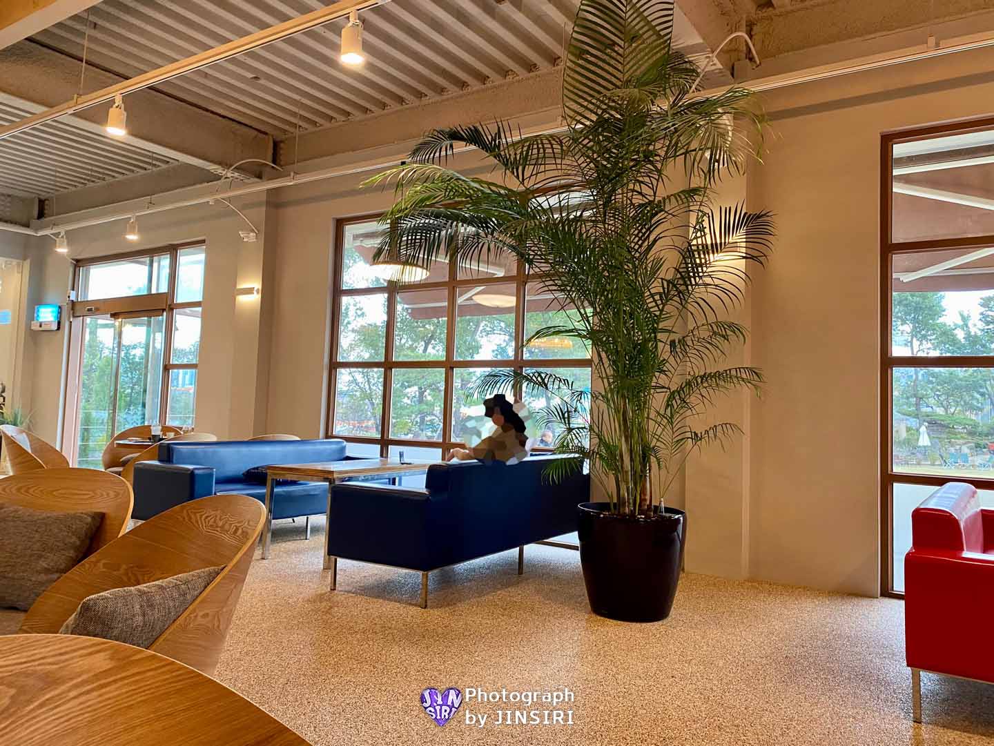 ์นดํ๋ชฌํ๋ ์ผ์ฐ ๊ณ ์ ๋ฒ ์ด์ปค๋ฆฌ ๋นต