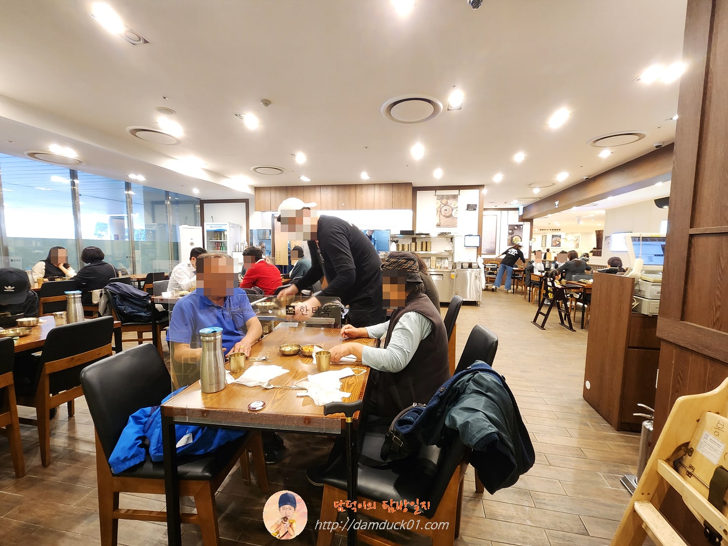 한티옥 실내