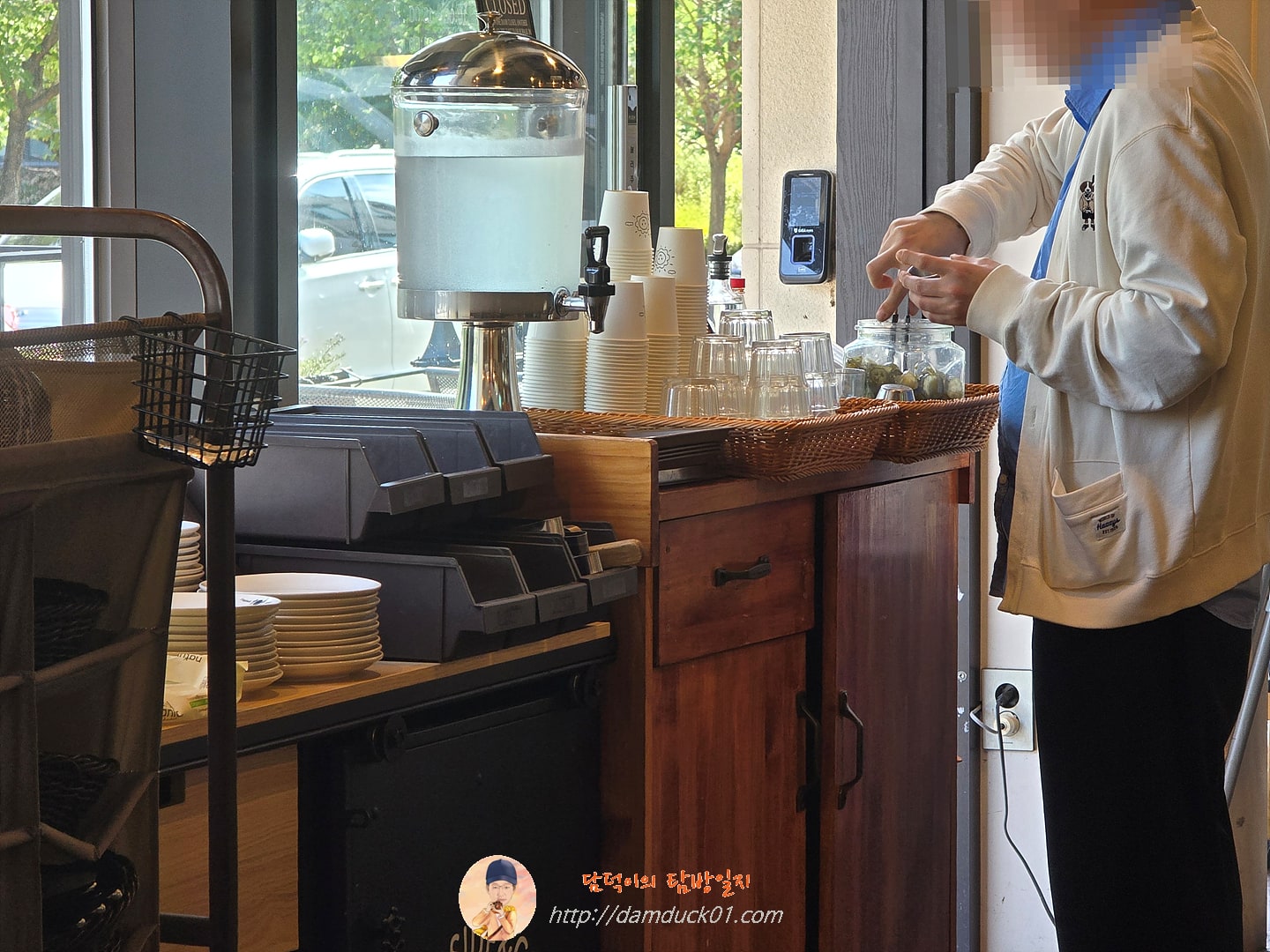 플랩잭팬트리 셀프 바