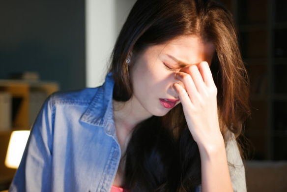 어지럼증 뇌졸중증상 응급상황 이석증 메니에르병 심인성어지럼증 건강정보 119 전정재활 균형감각